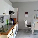 Fewo 7 Mit Sued- Terrasse 3 Zimmer Tischtennis Schaukel Apartamento