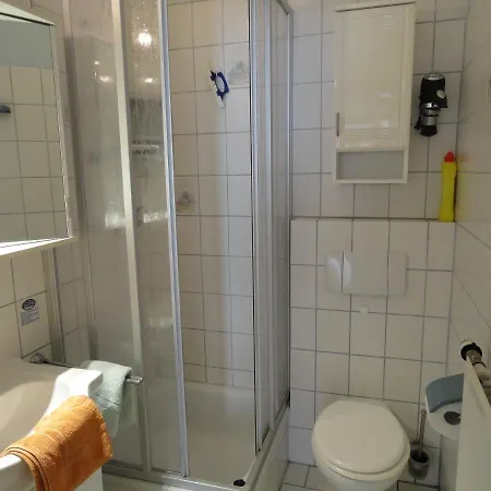 7 Mit Sued- Terrasse 3 Tram-polin Tischtennis Schaukel Appartement *