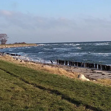7 Mit Sued- Terrasse 3 Tram-polin Tischtennis Schaukel * Dahme (Schleswig-Holstein)