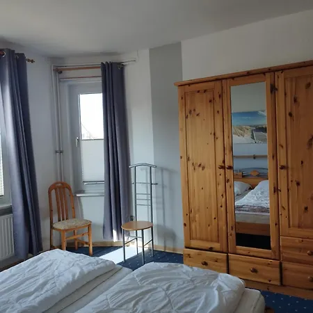 Apartmán Fewo 7 Mit Sued- Terrasse 3 Zimmer Tischtennis Schaukel