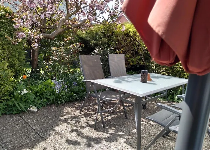 Fewo 7 Mit Sued- Terrasse 3 Zimmer Tischtennis Schaukel